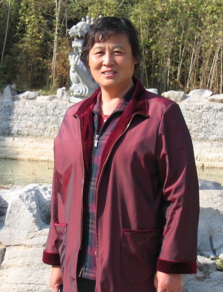 中文系张玉芹教授